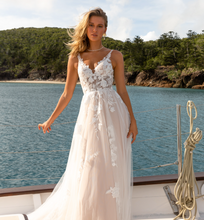 Load image into Gallery viewer, Juliette