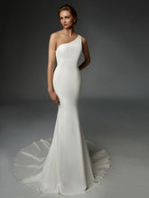 Load image into Gallery viewer, Victoire (Dress and Cape)