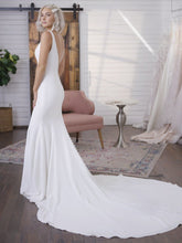 Load image into Gallery viewer, Fernanda - Size 18