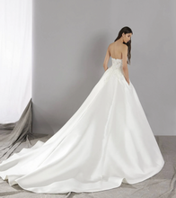 Load image into Gallery viewer, Once