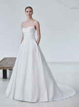 Load image into Gallery viewer, Marellia