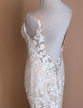 Load image into Gallery viewer, Engel