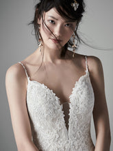Load image into Gallery viewer, Noella