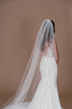 Load image into Gallery viewer, Valentina Veil