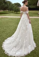 Load image into Gallery viewer, Sybil
