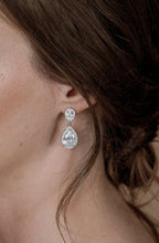 Load image into Gallery viewer, Athena Earrings
