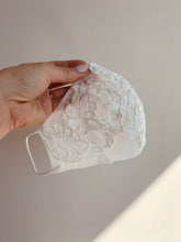 Load image into Gallery viewer, Maeyla Bridal Face Mask
